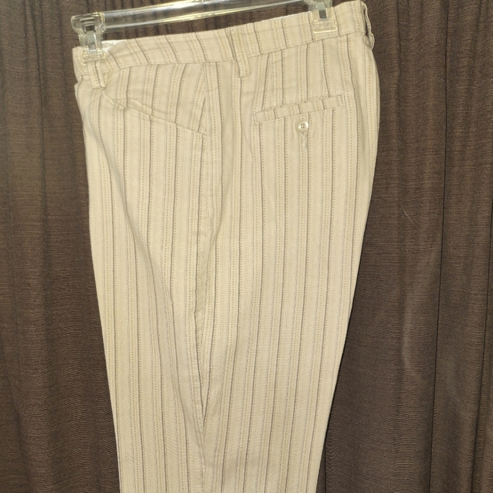 Lee capris